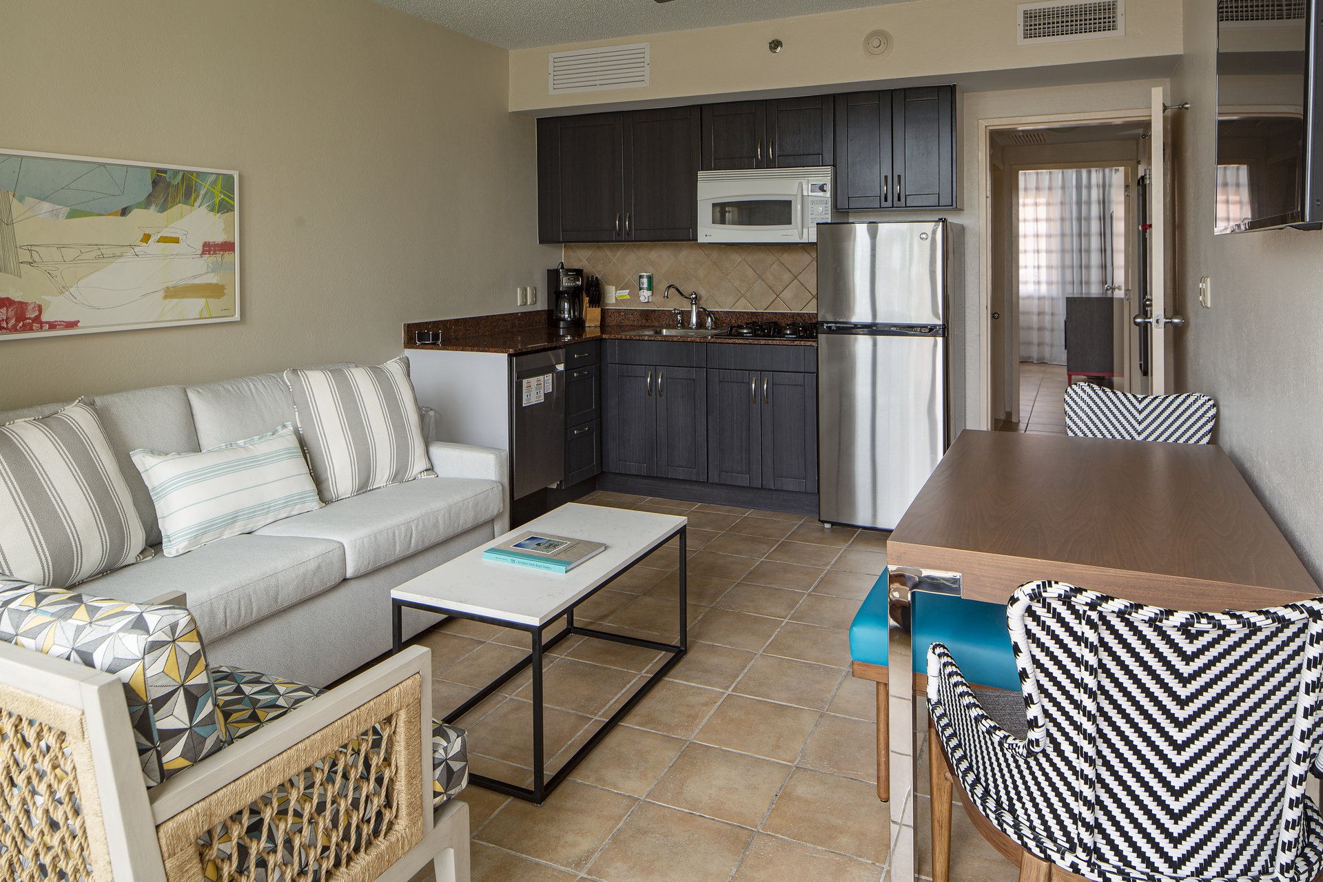 One bedroom - Pool Ocean View (2)